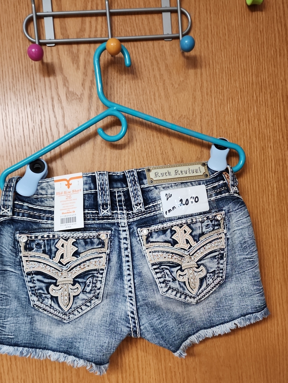 Rock Revival Embellished Denim Shorts womens 26 nwt number 2080